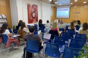 El COPIB celebra una sesión clínica sobre detección y abordaje de la violencia de género en el ámbito privado