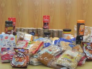 El COPIB lliura  els aliments recollits en la tercera campanya solid&agrave;ria a benefici de l&rsquo;Associaci&oacute; Tardor