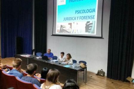 El COPIB participa en les V Jornades del Pr&agrave;cticum per a estudiants de la Facultat de Psicologia de la UIB