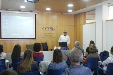 Realitzat el curs &ldquo;Transsexualitat infantil, adolescents i adults: noves propostes d&rsquo;intervenci&oacute; dins la psicologia&rdquo;