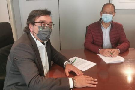 El COPIB y la ONCE en Baleares firman un convenio de colaboraci&oacute;n para prevenir situaciones de vulnerabilidad en personas con discapacidad visual 
