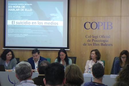 Gran &egrave;xit de convocat&ograve;ria de la taula de debat sobre el tractament del su&iuml;cidi en els mitjans de comunicaci&oacute;
