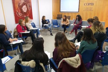 Realitzada la sessi&oacute; cl&iacute;nica sobre Punts de Trobada Familiar i Viol&egrave;ncia de G&egrave;nere