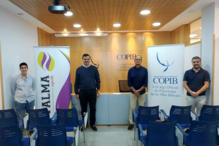 El COPIB firma un convenio de colaboraci&oacute;n con PALMAesports para apoyar su programa de becas deportivas  para menores en riesgo de exclusi&oacute;n social