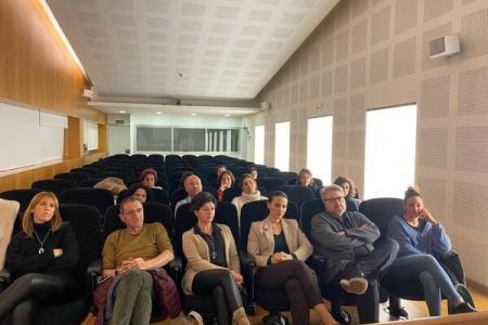 El decano Javier Torres presenta el proyecto de la nueva Junta de Gobierno en Menorca