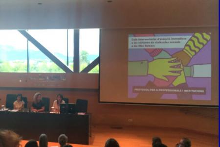 La vicesecretaria del COPIB asiste a la presentaci&oacute;n de la &lsquo;Gu&iacute;a intersectorial de atenci&oacute;n inmediata a las v&iacute;ctimas de violencias sexuales&rsquo;