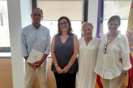Representantes del COPIB se re&uacute;nen con la nueva consellera de Salut del Govern de les Illes Balears