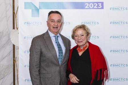 La vicedecana del COPIB asiste a la gala anual del COFIB en honor a su patrona