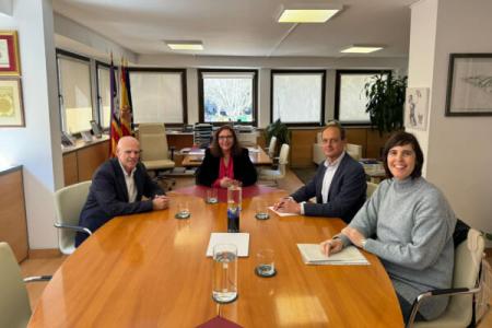 ​El COPIB solicita a la Conselleria de Salud colaboraci&oacute;n para impulsar la nueva especialidad de Psicooncolog&iacute;a y Cuidados Paliativos en el &aacute;mbito sanitario