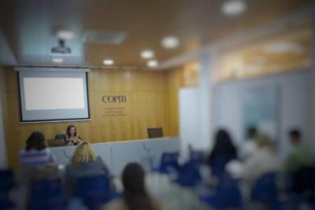 El COPIB muestra en un taller c&oacute;mo elaborar apoyos visuales eficaces que mejoren la comprensi&oacute;n de los contextos en los que se desenvuelven personas autistas