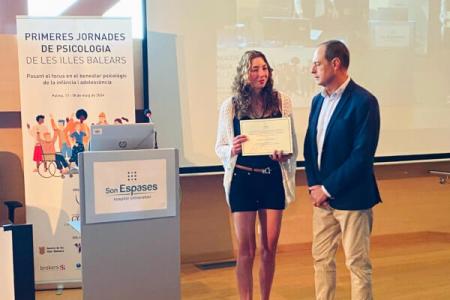 ​El COPIB distingue el trabajo de Antonia Siquier con el I Premio de Investigaci&oacute;n en Psicolog&iacute;a de les Illes Balears