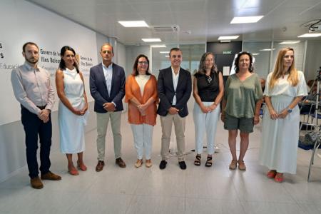 ​Todos los institutos de ense&ntilde;anza secundaria y centros integrados de formaci&oacute;n profesional contar&aacute;n con la presencia de un psic&oacute;logo durante el curso 2024-2025