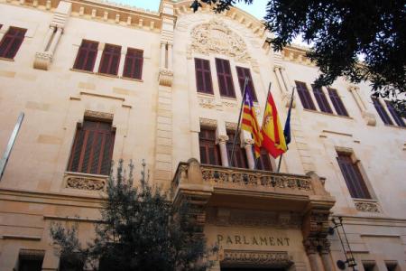 Registran en el Parlament una PNL que insta al Govern a incrementar el presupuesto que destina a salud mental y a contratar m&aacute;s profesionales de la psicolog&iacute;a