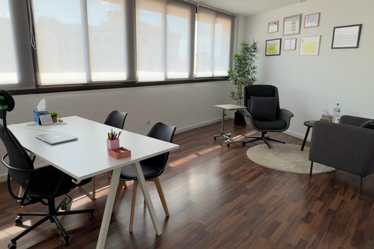 Alquiler de despachos para psic&oacute;logos/as aut&oacute;nomos/as en centro Medinamente (Palma)