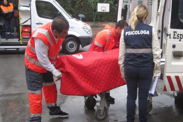 CURS: Intervenci&oacute; Psicol&ograve;gica en Situacions de Crisis i Emerg&egrave;ncies: presentaci&oacute; de casos i construcci&oacute; des de l'experi&egrave;ncia